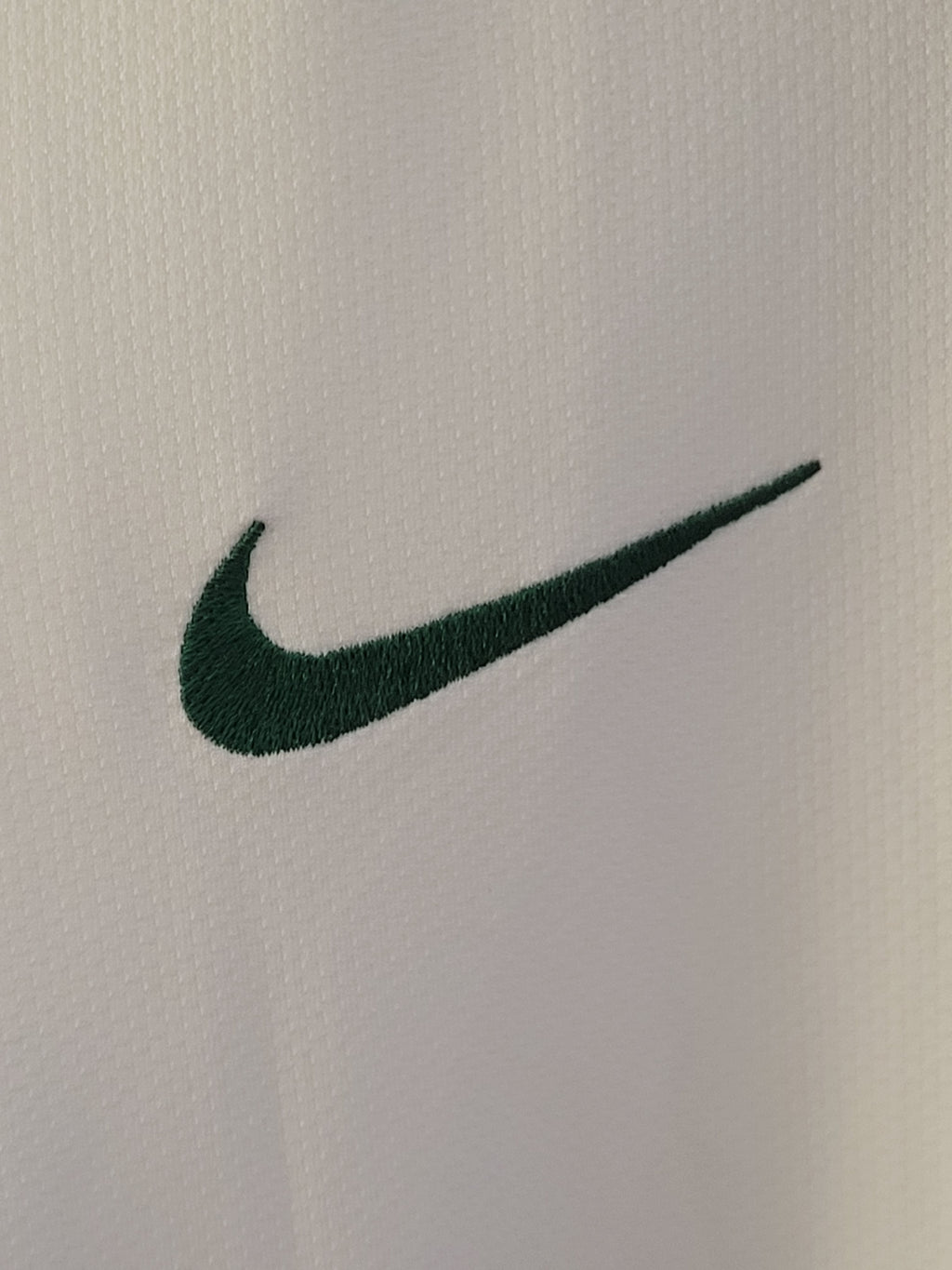 Nike Portugal 2008/09 Away Jersey Mens Size M