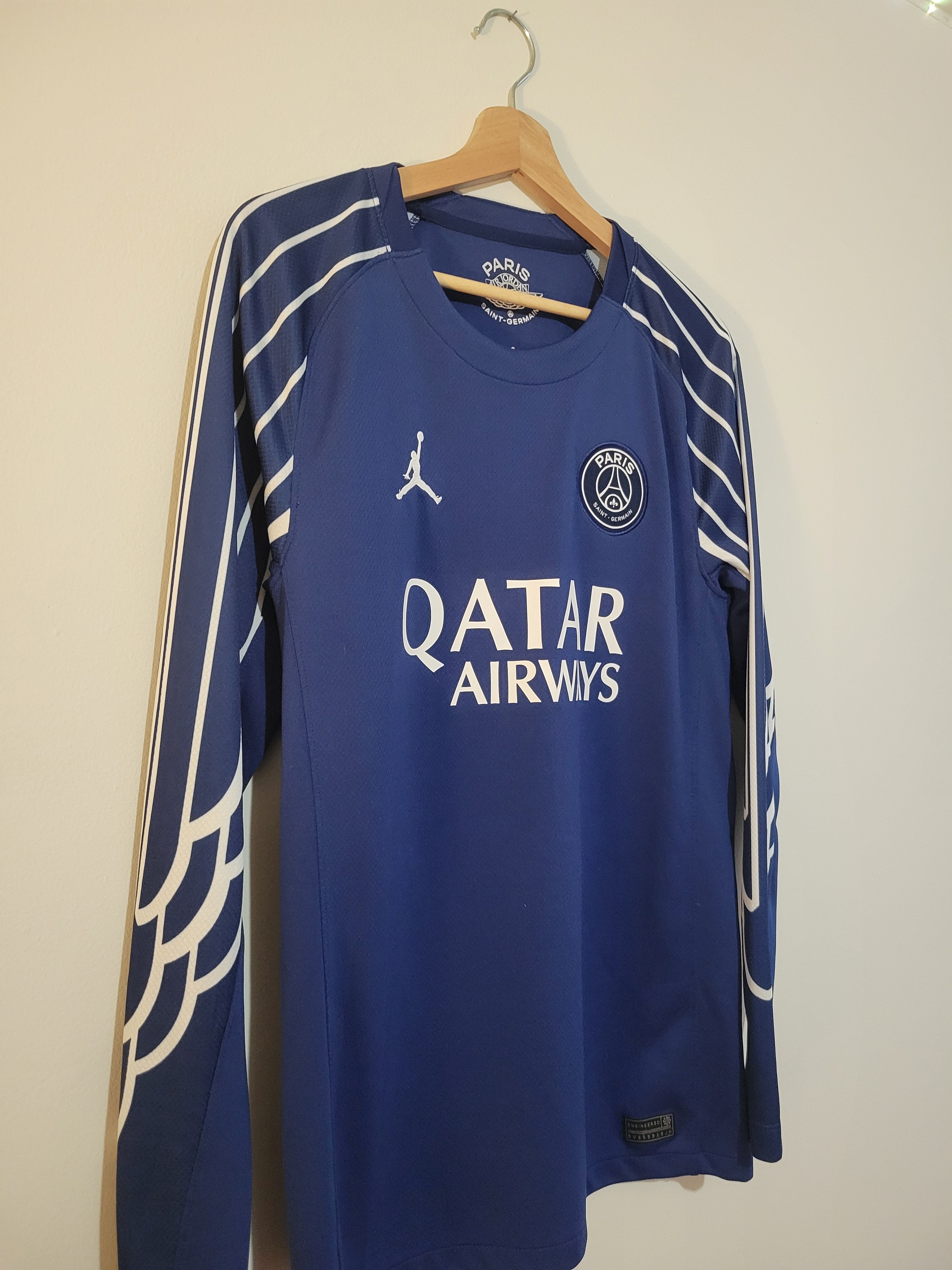 Rare Jordan PSG 2024/25 4th 'Wings' Jersey Mens Size S