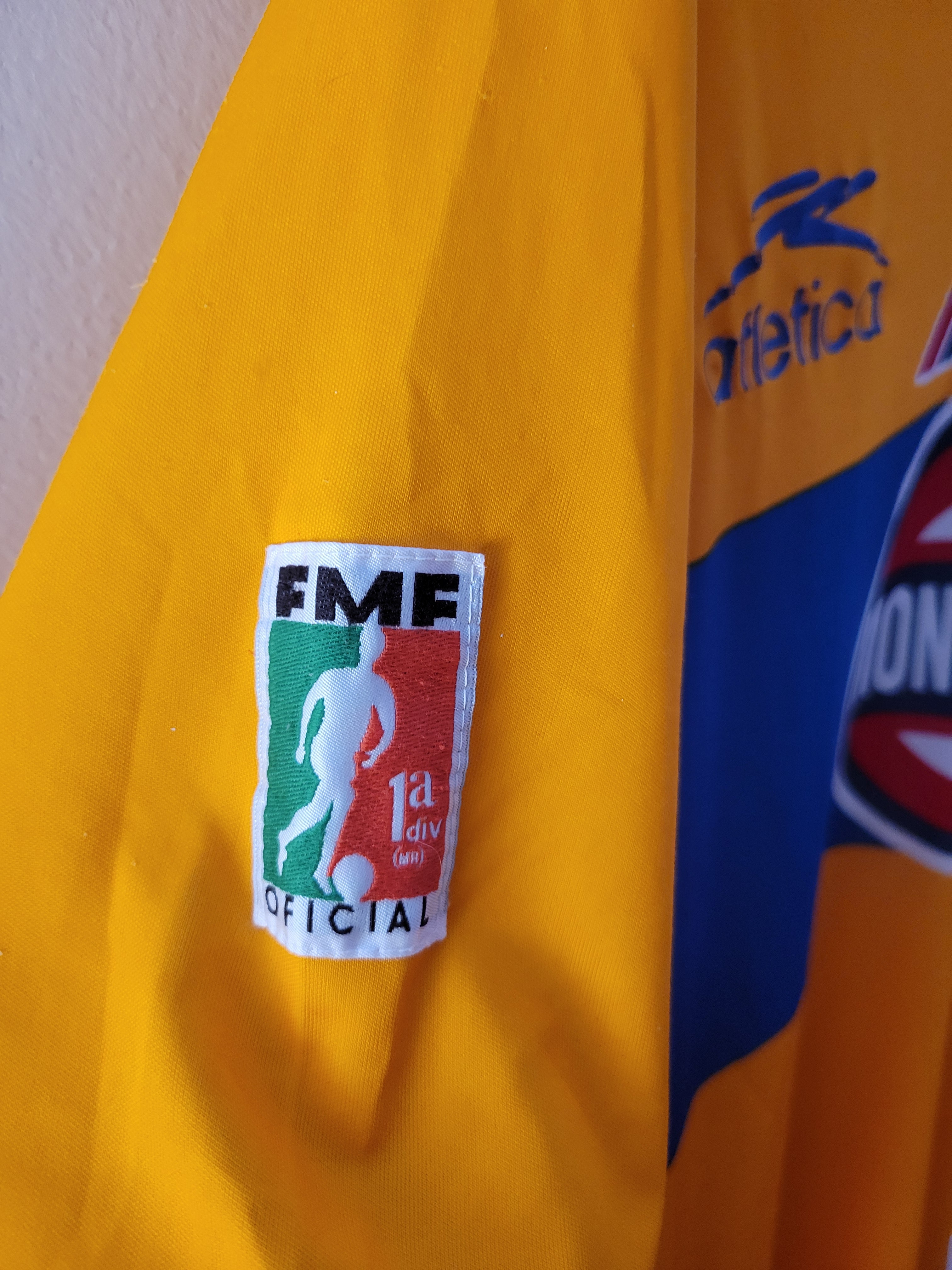 Atletica UANL Tigres 2002/03 Home Jersey Mens Size M