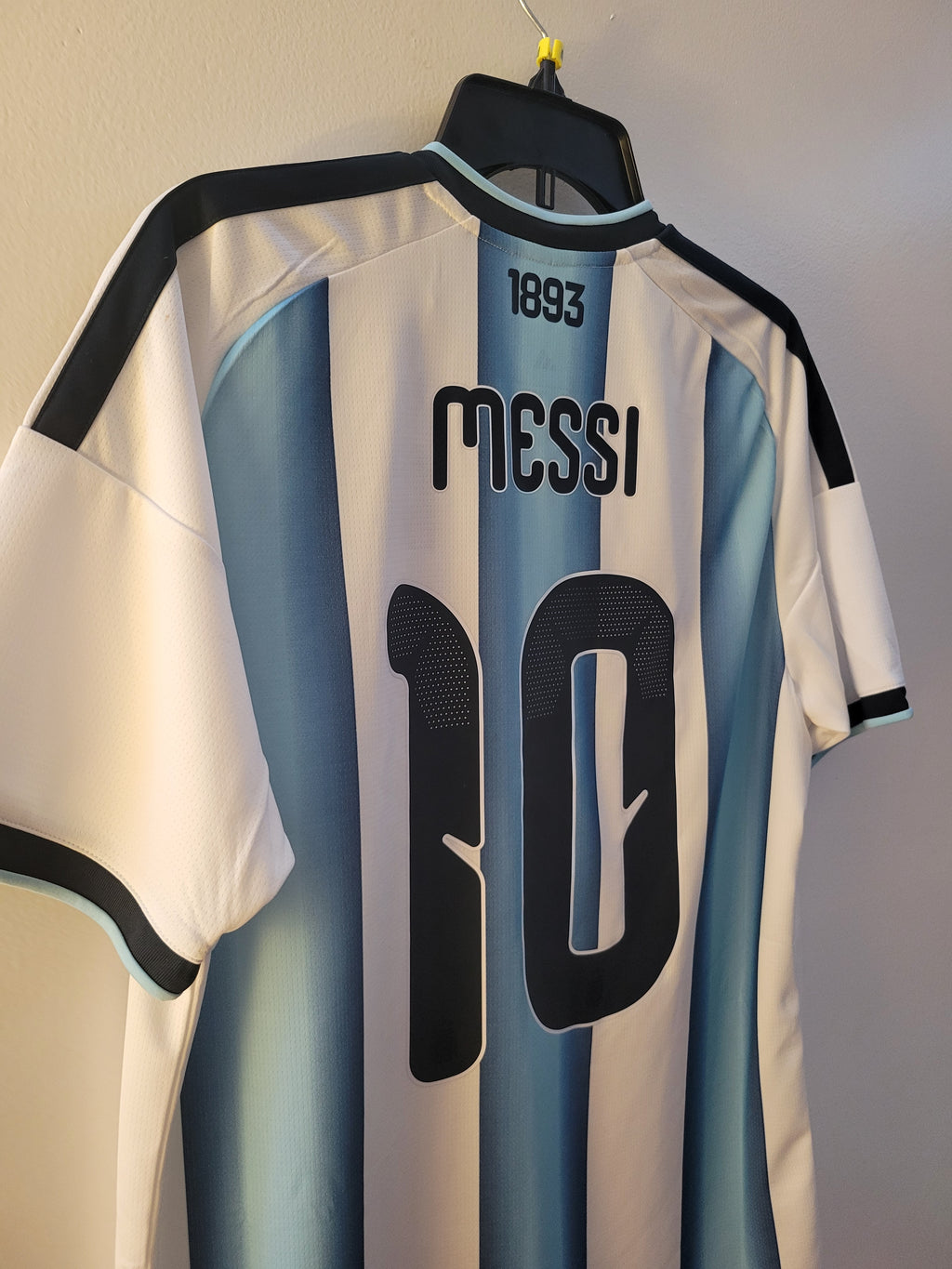 BNWT Adidas Argentina 2026/27 Home Jersey Mens Size M - Messi 10