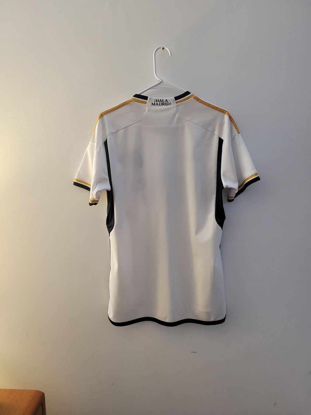 Adidas Real Madrid 2023/24 Home Jersey Mens Size M