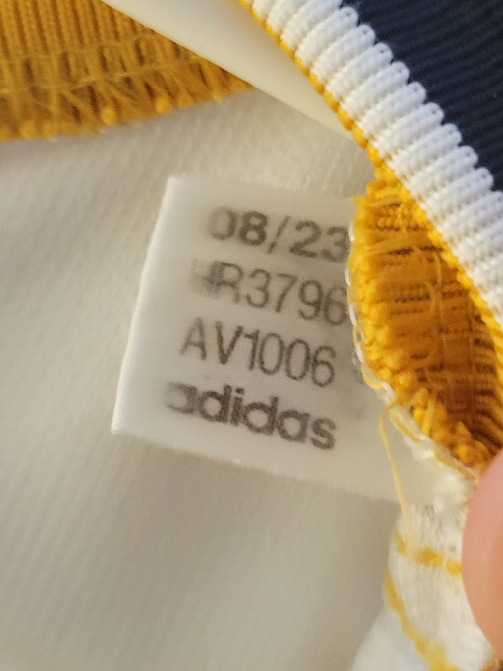 Adidas Real Madrid 2023/24 Home Jersey Mens Size M